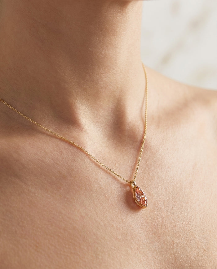 1.53 ct Fancy Vivid Pink Diamond Pendant — 14k Yellow Gold