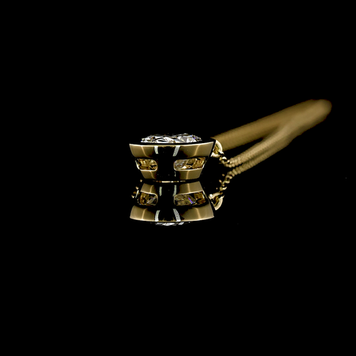 1.04 ct Diamond Pendant — 14k Yellow Gold